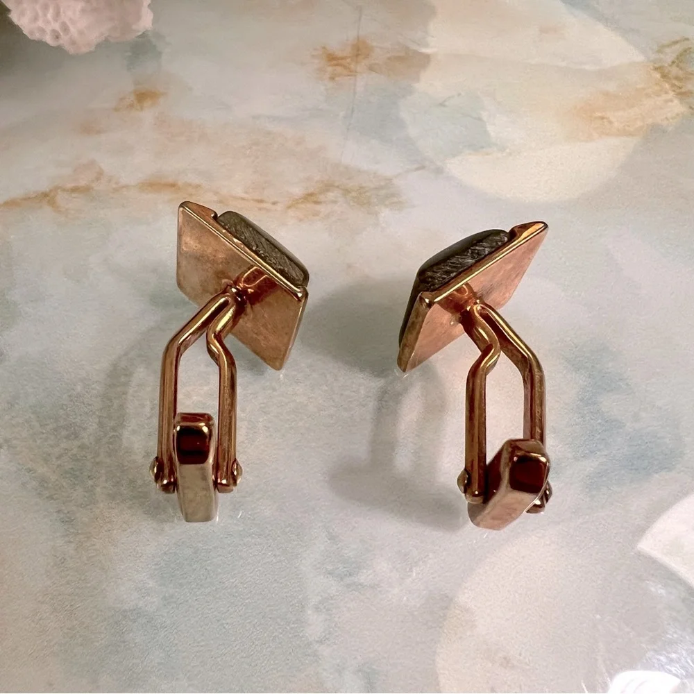 Vintage Gold Tone with Green Stone Cufflinks